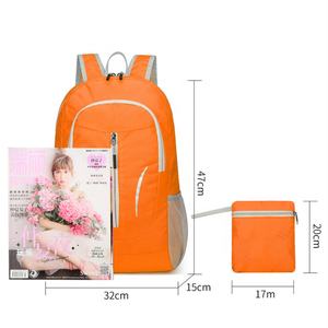 Sac à dos pliable en polyester imperméable personnalisé pour l'extérieur, fabriqué en usine ISO BSCI, avec logo personnalisé, sacs à dos de sport - Product Image 2