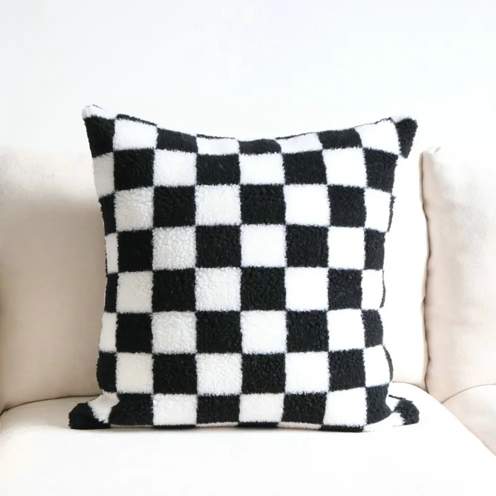 Checkerboard ตกแต่งโยนหมอนครอบคลุมน่ารักลายสก๊อตหมอนเอว Faux ขนสัตว์ปลอกหมอนสําหรับโซฟาโซฟาเตียง