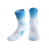 Chaussettes d'athlétisme Elite pour hommes de haute qualité pour la course à pied et les sports de basket-ball Taille jeune avec logo inférieur Position