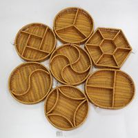 Cestino per fast food in plastica popolare all'ingrosso piccolo vassoio per fast food rotondo in rattan PP hamburger patatine fritte cestino di pollo fritto