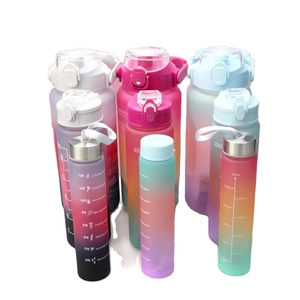 MUESTRA GRATUITA Botella de agua motivacional para gimnasio Tritan de 2000-3000 ml, nueva, a prueba de fugas, con degradado de color, juego 3 en 1 - Product Image 4
