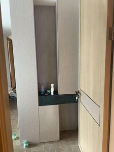 Armario Moderno de Madera Maciza <span class=keywords><strong>con</strong></span> Altura Ajustable y Gran Espacio de Almacenamiento, Diseño Ecológico para Muebles del Hogar y Uso en <span class=keywords><strong>Hoteles</strong></span> - Product Image 2