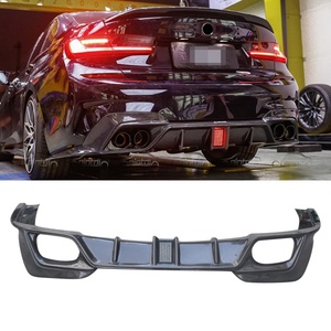 Diffuseur arrière en carbone pour BMW Série 3 G20 G21 M Sport, avec ailerons, becquet et séparateurs - Product Image 1