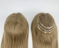 Prêt à expédier : Topper en dentelle suisse en cheveux vierges doublement étirés, brun châtain clair, facile à utiliser, populaire auprès des femmes, prix d'usine