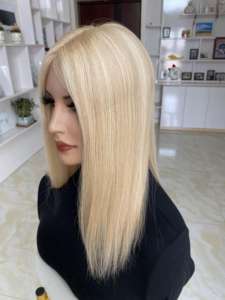 Topper en cheveux humains 100% vierges russes, topper en cheveux humains en soie avec clips, topper en cheveux humains en soie de haute qualité pour les femmes souffrant d'alopécie - Product Image 3