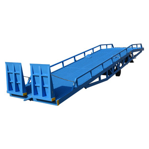 Rampe de chargement mobile Tongfa hydraulique prépayée, longueur 12m, pour utilisation avec chariot élévateur en logistique d'entrepôt - Product Image 1