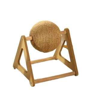 Rascador Multifuncional para Gatos con Triángulo de Sisal, Bola Giratoria y Palo de Juguete con Cuerda de Cáñamo, Caminadora para Gatos - Product Image 1