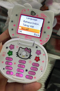 هاتف خلوي صغير جذاب للفتيات، قابل للطي، مفتوح الشريحة ومزدوج الشريحة - Product Image 3