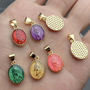 Medalla Escapulario Esmaltada Chapada en Oro de 18k Multicolor Colgante Virgen <span class=keywords><strong>del</strong></span> <span class=keywords><strong>Valle</strong></span>, Dije Católico de la Virgen María PENDIENTES - Product Image 2