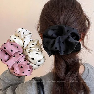 <span class=keywords><strong>2025</strong></span> Mới Thời Trang Pháp Phong Cách Matte Satin Hình Trái Tim Polka Dot Đàn Hồi Tóc Ban Nhạc Biểu Tượng Tùy Chỉnh Bán Buôn Tóc Tie - Product Image 1