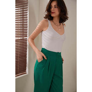 Vente en gros de chemise sexy en tricot sans manches pour femmes débardeur en laine mérinos côtelée style été doux pour femmes - Product Image 6