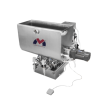 Machine de remplissage pneumatique avec trémie en forme de U |   Remplisseur de bouteilles en verre pour shampoing, gel douche et savon pour les mains