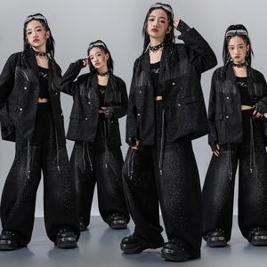 ชุดเต้นแจ๊สสำหรับเด็กผู้หญิง ชุดเต้นสตรีทแดนซ์ ฮิปฮอป ชุดแสดงกลอง ชุดพู่ห้อย แจ็คเก็ตแฟชั่นสำหรับเดินแบบ ชุดพิธีกร - Product Image 2