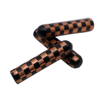 Embouts de lacets en plastique noirs et marron à motif damier, forme dôme, pour baskets et cordons de sweat-shirt