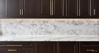 Échantillon Gratuit - Grande Dalle de Quartz Calacatta Blossom Blanc 100% Vietnam, 20mm d'Épaisseur, pour Plans de Travail Modernes de Salle de Bain d'Hôtel et Plans de Travail de Cuisine