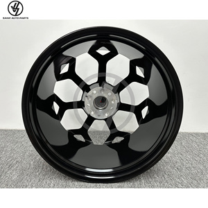 ล้อฟอร์จอัลลอยด์อะลูมิเนียมใหม่ของ Carracing ขนาด 22-24 นิ้ว สีสั่งทำได้ ดีไซน์หลายก้าน สีดำเคลือบเงา รับประกัน 1 ปี สำหรับ URUS - Product Image 5