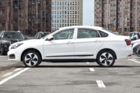 Véhicules électriques Dongfeng Aeolus E70 2023 à succès – Voitures EV Uber à prix abordable
