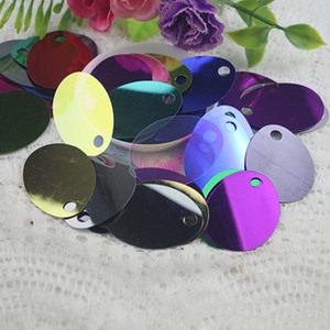 Perles en PVC en forme d'œuf 28*38mm à grand trou, en vrac, pour DIY, confettis, paillettes, embellissements, pour pulls, robes, couture, sequins <span class=keywords><strong>film</strong></span>és - Product Image 2