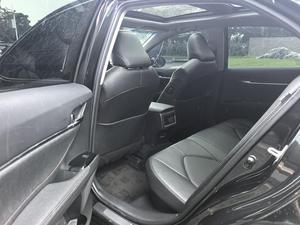 2021โตโยต้าคัมรี่ระยะทางต่ำหนึ่งเจ้าของเครื่องยนต์คู่รถมือสองสำหรับตลาดแอฟริกา - Product Image 5