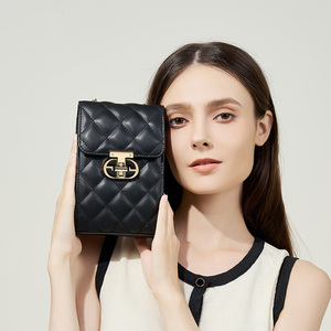 <strong>Designer</strong> <strong>Bags</strong> Men Famous Brand New Luxury High Quality Clear <strong>Bags</strong> Women Handbags <strong>Designer</strong> Lady Shoulder Beautiful <strong>Bags</strong> For Women - Product Image 3