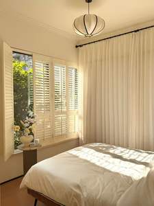 مصاريع خشبية من الزيزود مصنوعة حسب الطلب من مادة أفقية ممتازة من أجل معالجة المطبخ والفندق - Product Image 3