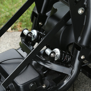 Scooter eléctrico plegable de cuatro ruedas con motor sin escobillas, alcance de 25-35 km, asiento para adultos, unisex, negro, rojo, naranja, rojo púrpura - Product Image 2