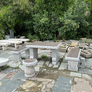 طاولة وكراسي حديقة خارجية من الجرانيت والبازلت - Product Image 3