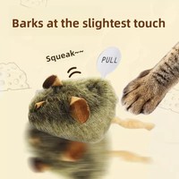 Jouet pour chat en peluche réaliste en forme de souris vibrante avec queue mobile, jouet interactif pour chaton