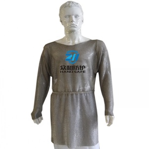 Tablier <span class=keywords><strong>à</strong></span> manches longues en maille de cotte de mailles en acier inoxydable 316L Vêtements résistants aux coupures pour boucher et traitement de la viande - Product Image 1