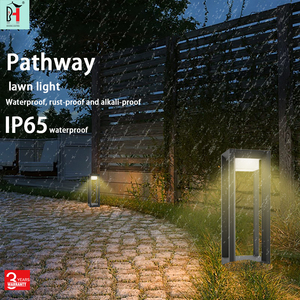 Недавно отремонтированный Открытый водонепроницаемый светодиодный садовый газон с питанием от солнечной батареи - Product Image 2