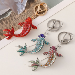 Broche de luxe européenne en forme de carpe Koi ornée de diamants, porte-clés, breloque de sac, pendentif, accessoire, bijou de vacances, cadeau pour <span class=keywords><strong>femme</strong></span> - Product Image 3