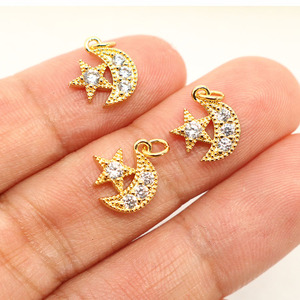 Cz7930 xinh xắn mini nhỏ 18K vàng rõ ràng CZ quyến rũ, nhỏ tối thiểu Zircon Cubic Zirconia cô gái cậu bé Trái Tim Tay Charm động vật Mặt dây chuyền - Product Image 5
