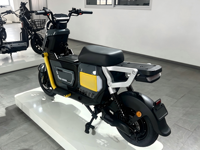Moto électrique longue portée 1000W pour les trajets urbains, double tension 48V 60V, faible entretien, trottinette électrique de ville