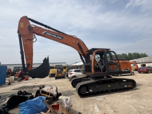 Excavadora Usada de Alta Calidad Doosan DX225 para Exportación Global, Sistema Hidráulico Original, Compatible con Contenedores y Envíos a Granel - Product Image 4