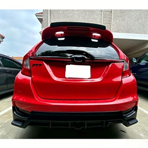 Salida de Fábrica: Kit de Carrocería Completo para Honda Jazz Fit 2018-2020 - Labio Delantero, Labio Trasero y Difusor - Piezas Exteriores de Material ABS - Product Image 6