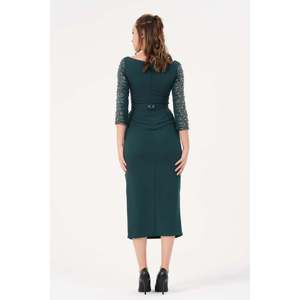 Vestido Elegante Verde Esmeralda para Mujer DANS, Ropa de Estilo Moderno para Ocasiones Especiales, Tallas 38-42 - Product Image 4