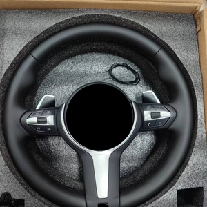 Volante para BMW F30 F10 con Airbag, Precio de Fábrica, Personalizado, Cuero Negro Perforado, Volante Deportivo M, Nuevo Diseño 2024 - Product Image 5