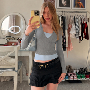 Camiseta de Manga Larga con Cuello en V, Transpirable y Acanalada, para Mujer, con Botones al Frente, Corte Ajustado, Diseño de Bloques de Color, para Otoño e Invierno - Product Image 2