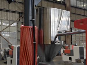 Máquina Prensa Automática Eficiente para Cacahuates, Sésamo y Almendras 6YL-150ZD con Sistema de Prensado Trasero por Elevador, Capacidad de 600KG/H para un Uso Duradero - Product Image 3