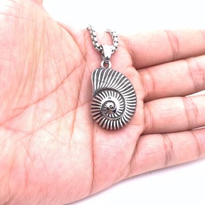 Pendentif escargot en acier inoxydable pour hommes, collier en forme d'animal, design coquillage 2160119 - Product Image 4