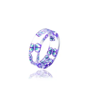 新款时尚七彩动物蝴蝶透明树脂亚克力戒指女女孩漂亮圆形指环饰品礼品