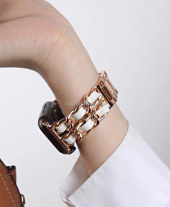 เหมาะสําหรับ iWatch <span class=keywords><strong>Apple</strong></span> <span class=keywords><strong>Watch</strong></span> รุ่นที่ 8 ใหม่หนังหอมขนาดเล็กแถวคู่โซ่ยีนส์สายโลหะ - Product Image 4