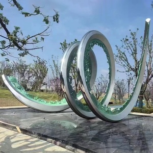 Büyük paslanmaz çelik soyut sanat süs özel açık peyzaj akan su heykel aydınlık düzensiz şerit ayna - Product Image 2