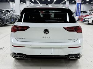 Voiture d'<span class=keywords><strong>occasion</strong></span> à faible kilométrage, Volkswagen Golf Mk8 280TSI DSG R-<span class=keywords><strong>Line</strong></span> 1.4T Turbo essence 7DCT 2022, véhicule sport d'<span class=keywords><strong>occasion</strong></span> - Product Image 6