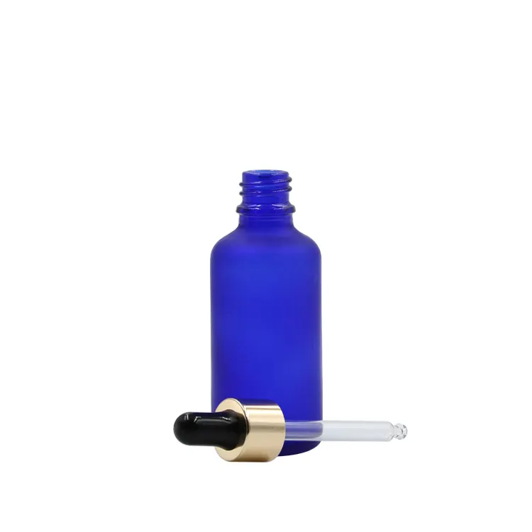 Wholesale Cosmetics Packaging Glass Essential Oil Glass Dropper Bottle Luxury Skin Care Set Packaging Bottle