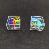 Boîte carrée pliable en plastique étanche avec couvercle à charnière pour médailles, pièces de monnaie, badges, bijoux, anti-poussière