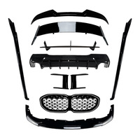Kit carrosserie pour BMW Série 1 F40 M Sport 2019-2024 : Lame de pare-chocs avant, Grille inférieure, Jupes latérales, Diffuseur arrière, Spoiler de coffre