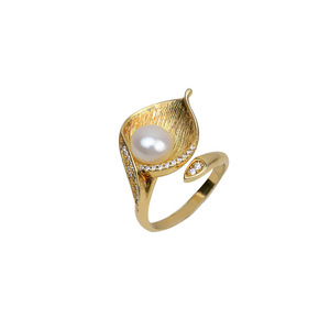 Anillo Abierto de Plata S925 Hecho a Mano con Hoja y Perla de 8-10 mm, Accesorios de Oro de 14k en Bandeja 36 - Product Image 5