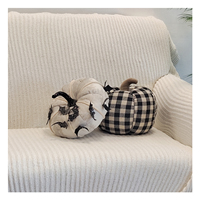 Automne mignon créatif jacquard gris vente en gros personnalisé citrouille en forme oreiller doux confort en forme de citrouille