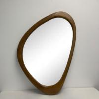 Miroir de salle de bain irrégulier de luxe en bois massif au mur et au sol incassable avec design Art déco forme spéciale décorative
